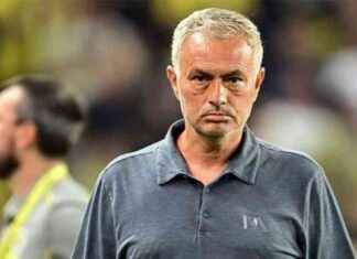 Fenerbahçe Mourinho Krizi: 3 Yıldız İsyan Etti! fenerbahe-mourinho-krizi-3-yldz-isyan-etti