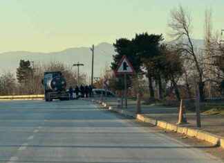 Erbaa’da Zift Yüklü Tırda Yakalanan 2 Kaçak Göçmen erbaada-zift-ykl-trda-yakalanan-2-kaak-gmen