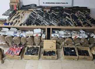 Jandarma Operasyonu: Kaçak Silah ve Tütün Çetesine Darbe jandarma-operasyonu-kaak-silah-ve-ttn-etesine-darbe