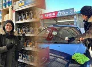 Sanayide Oto Boyacısı Olarak İşini Yapan Kadın Kuaförü sanayide-oto-boyacs-olarak-iini-yapan-kadn-kuafr