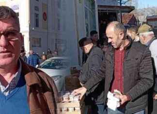 Sulusaray’da Ferdi Tayfur Hayrına Pide Dağıtımı sulusarayda-ferdi-tayfur-hayrna-pide-datm
