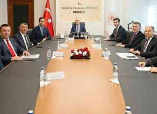 Yücel Bulut ve Tokat MHP’li Başkanları Bakan Işıkhan’ı Ziyaret Etti – Haber Detayları ve Görüntüleri ycel-bulut-ve-tokat-mhpli-bakanlar-bakan-khan-ziyaret-etti-haber-detaylar-ve-grntleri